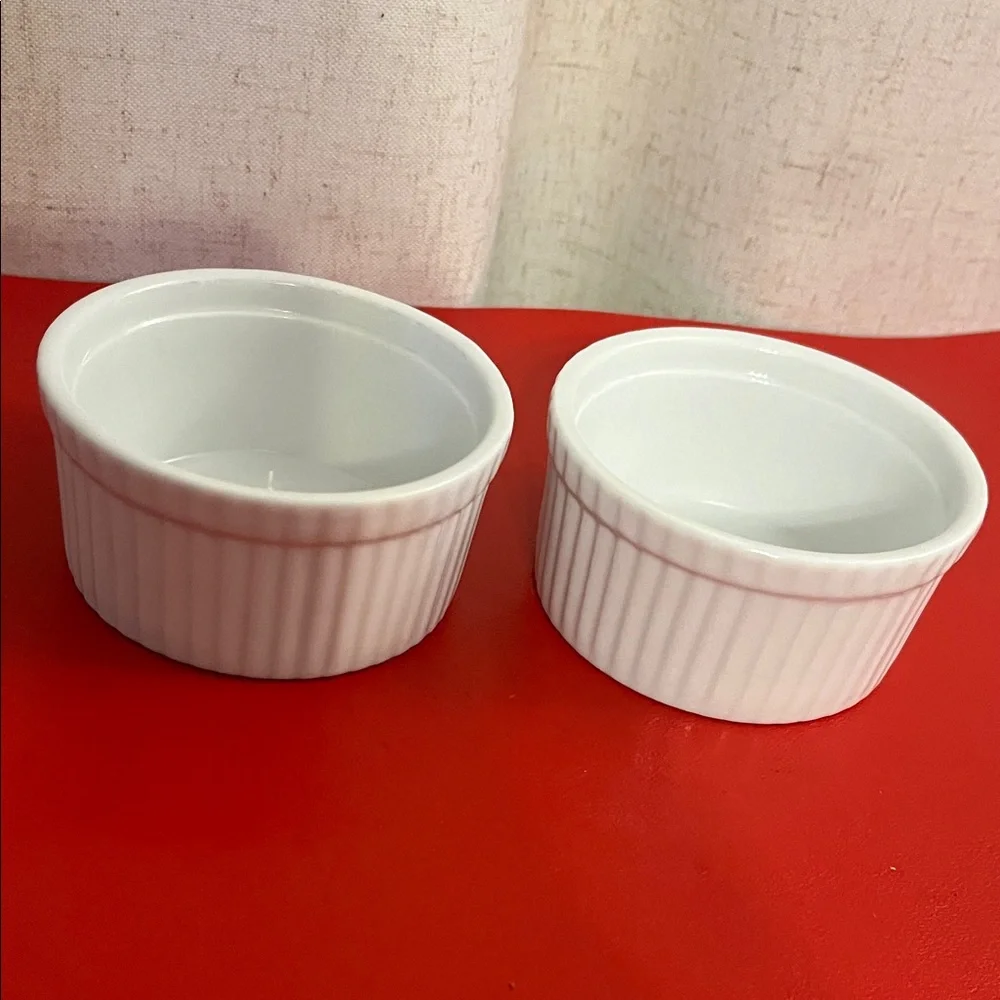 Crate & Barrel Round Porcelain White Ribbed Ramekin ser of 2